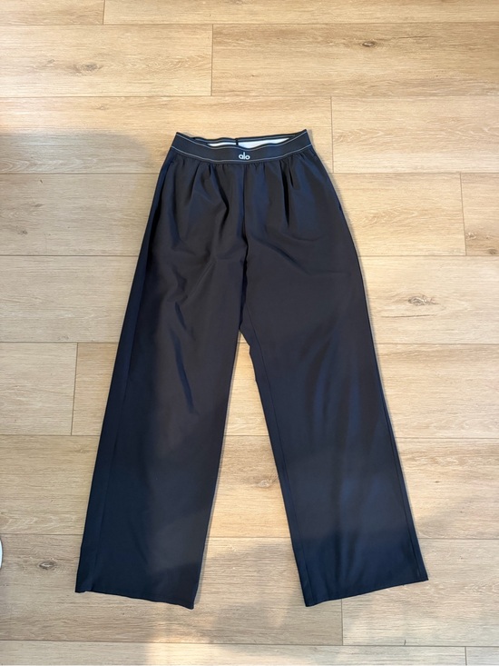 ALO Yoga Pants - ALO Yoga | SUIT UP TROUSER (Long) Black Track Pants
